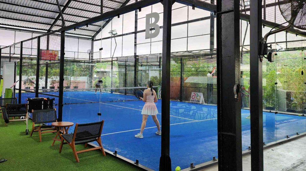 Kontraktor Lapangan Padel Indoor